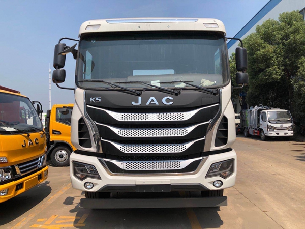 Дорожный спасательный автомобиль JAC 6x2