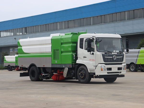 Подметально-уборочная машина Dongfeng Tianjin