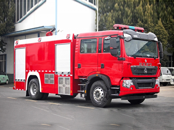 Fire truck, 8-ton foam tank